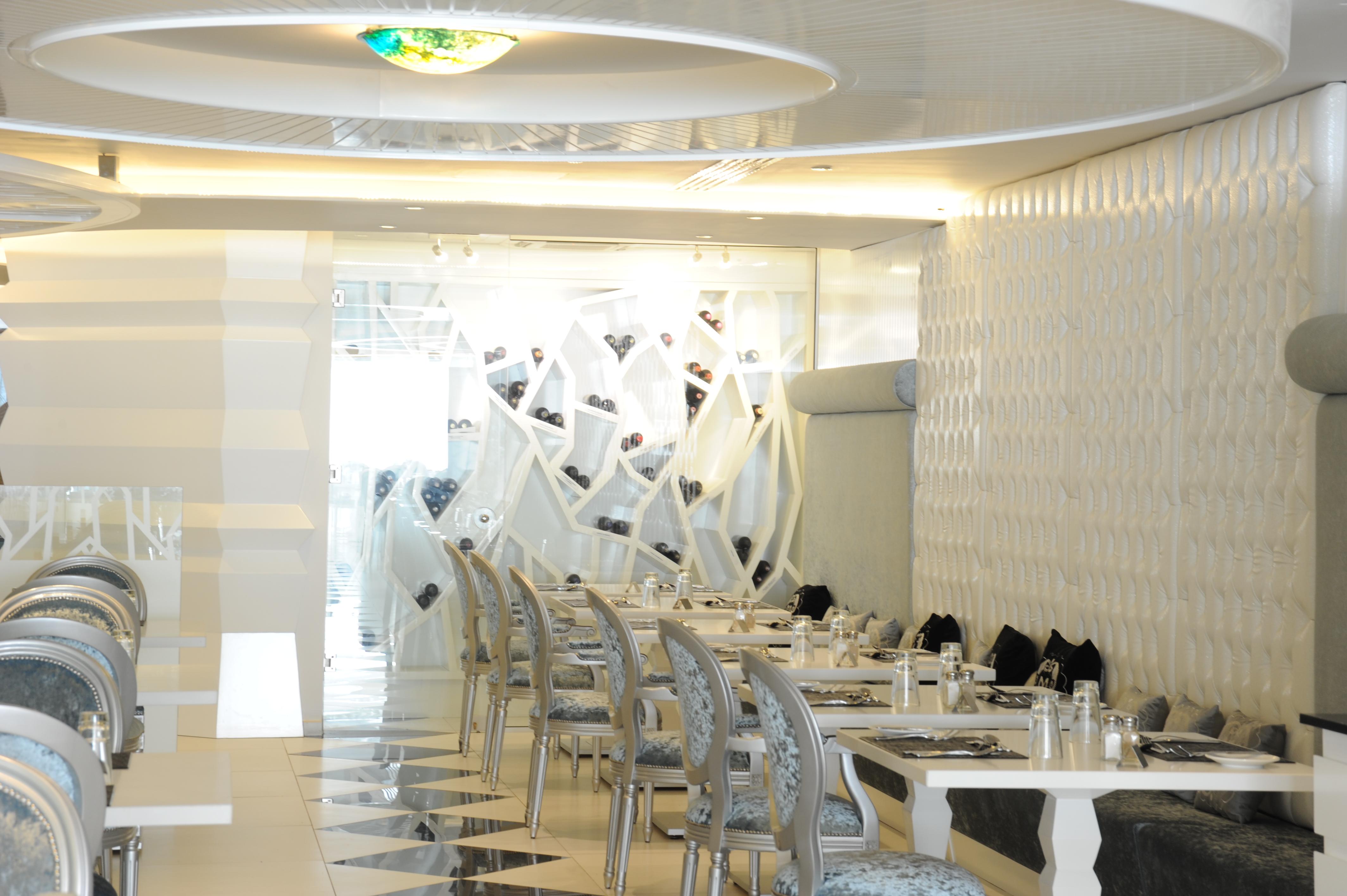 Complex Adams & (adults Only) 5*